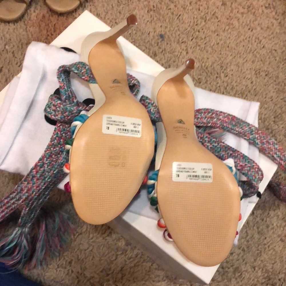 MultiColor Sandals 👡 - Picture 3 of 4